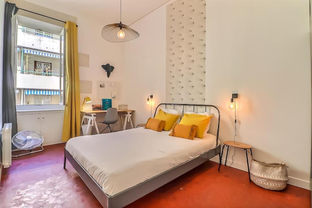 Le Yellow - Central - Climatise Nimes Exterior photo