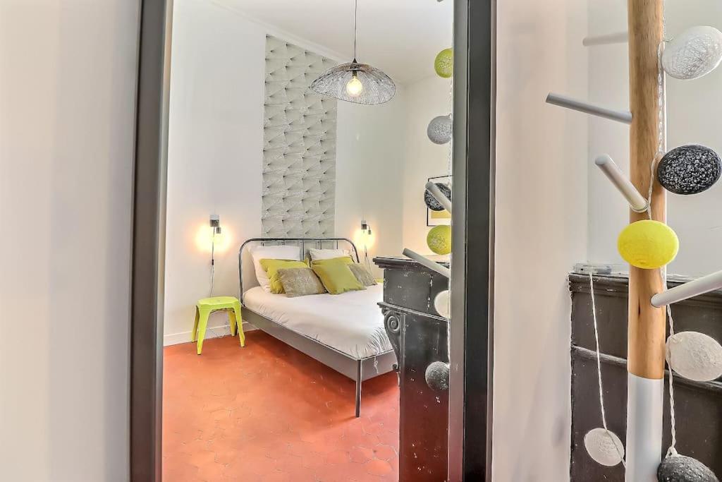 Le Yellow - Central - Climatise Nimes Exterior photo